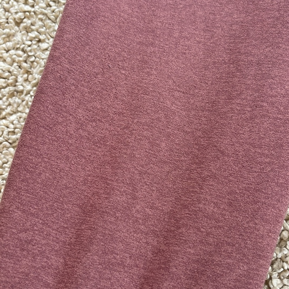 VUORI Performance Joggers Size Medium - Picture 10 of 11
